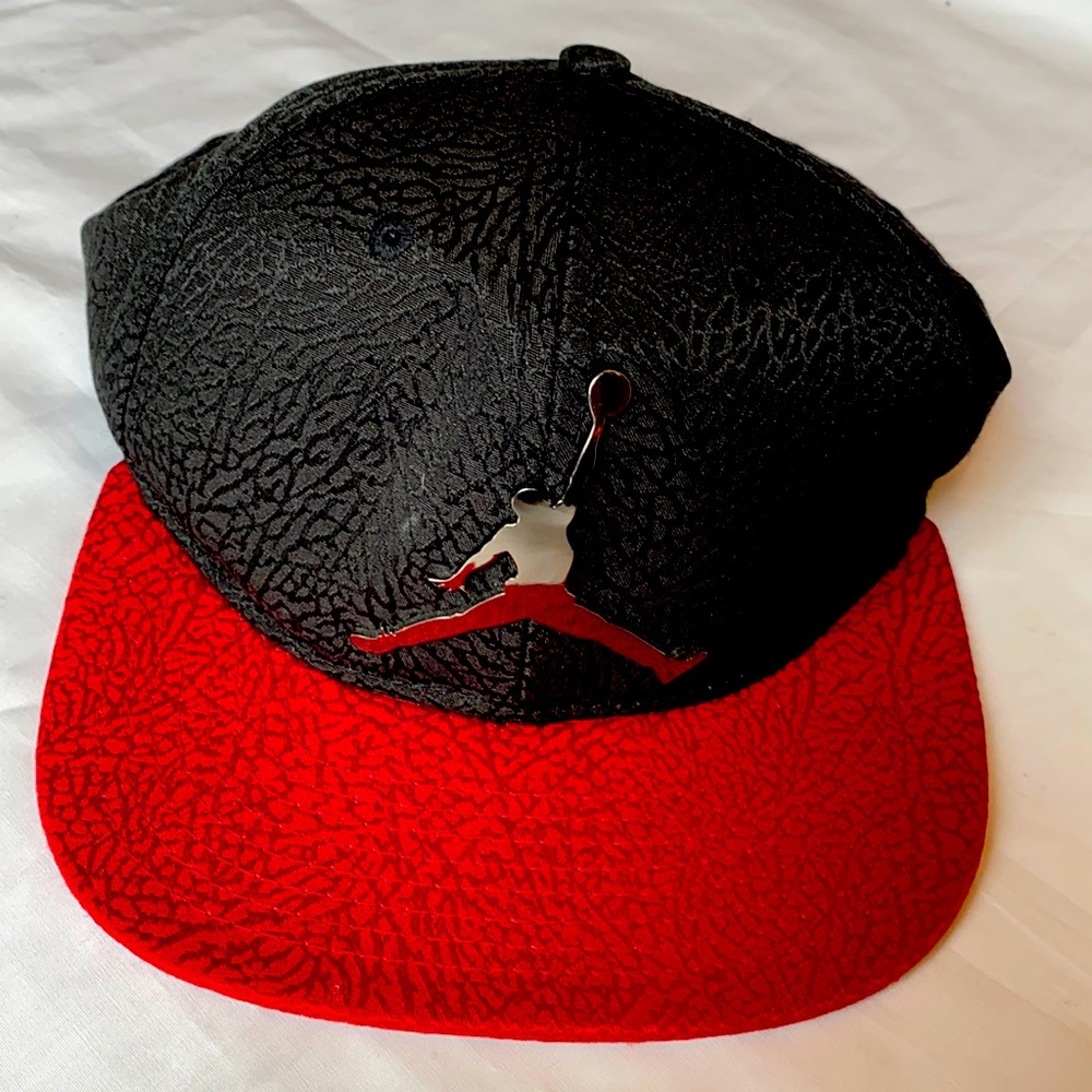 Youth Jordan Mirror Logo Hat